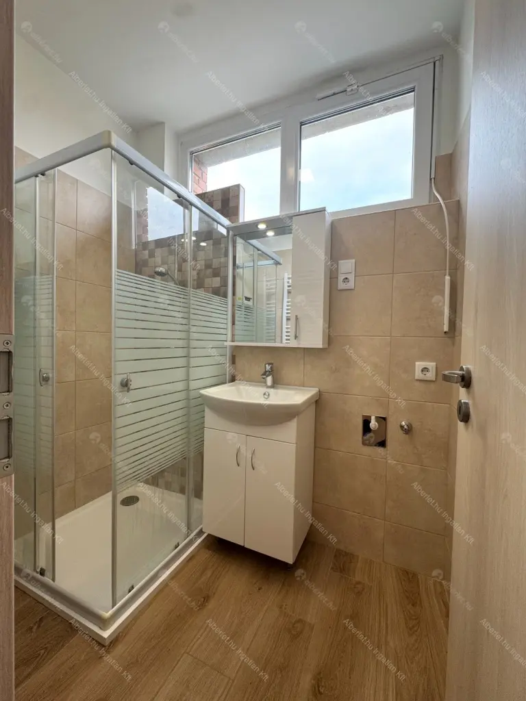 Kiadó albérlet 310000 Ft/hó áron: Budapest, XII. kerület  Lejtő út. Mérete: 63 nm, 3 szobás | Alberlet.hu - 6704353