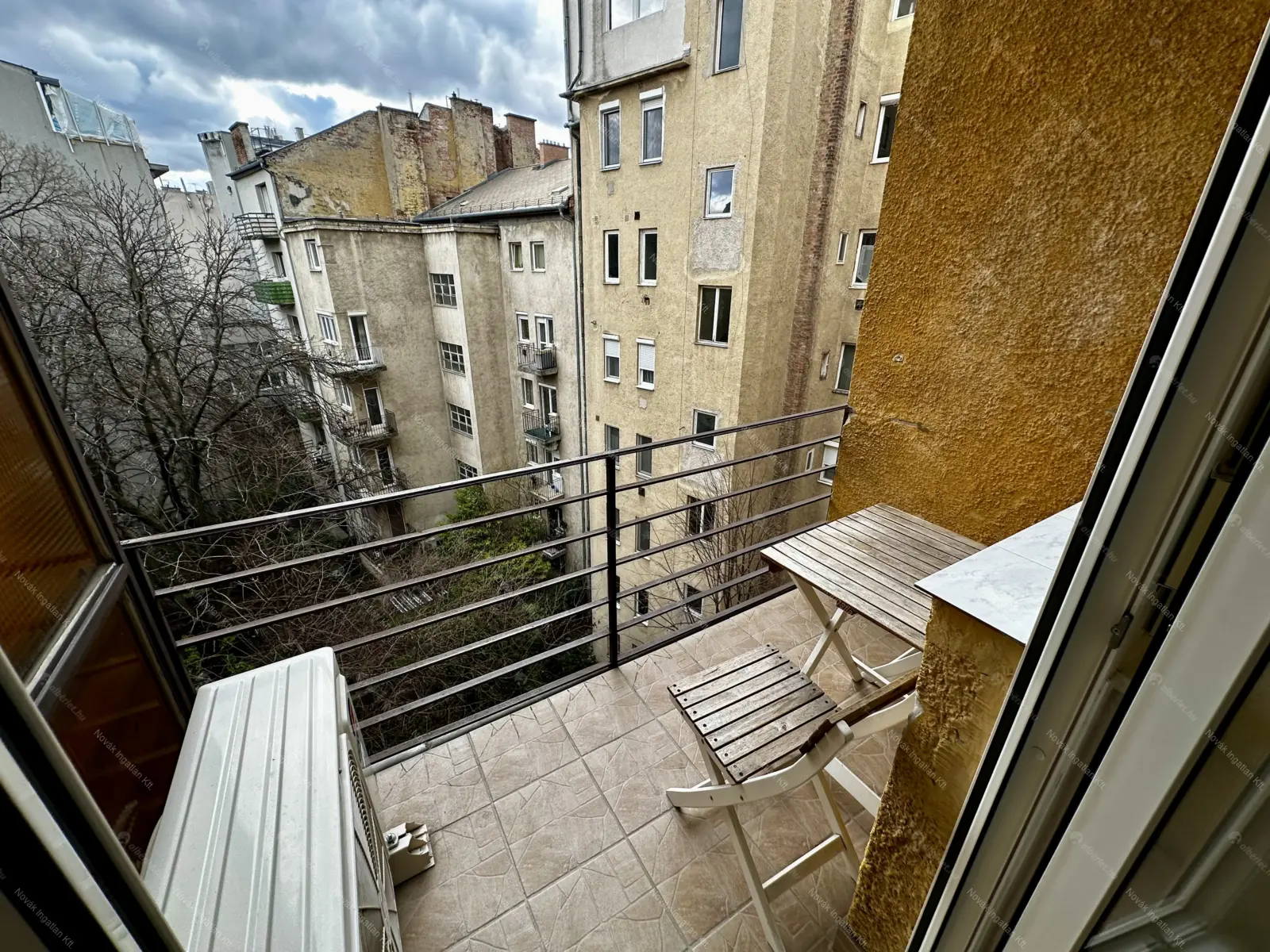 Kiadó albérlet 260000 Ft/hó áron: Budapest, XII. kerület  Magyar jakobinusok tere. Mérete: 54 nm, 2 szobás | Alberlet.hu - 6651073