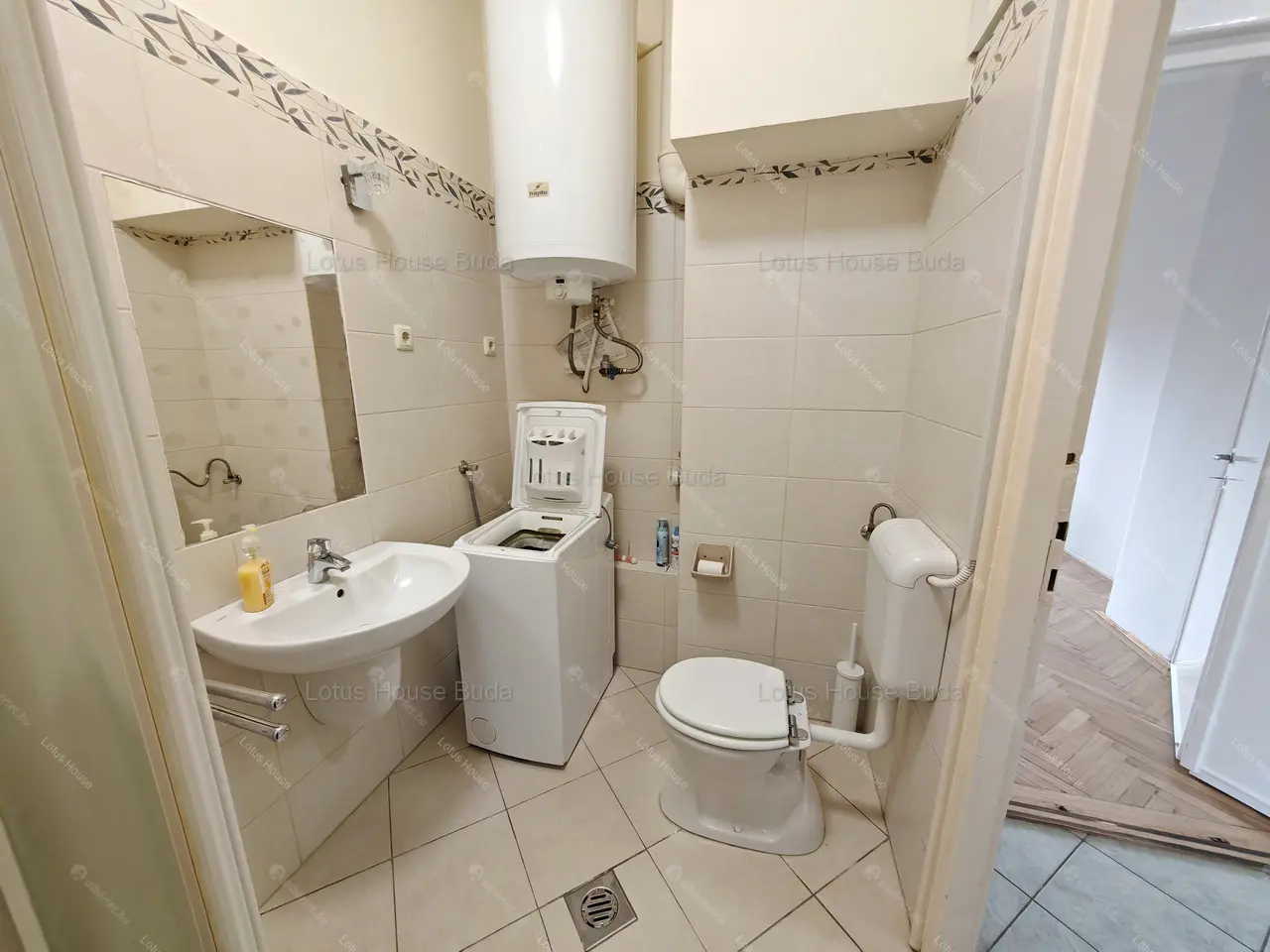 Kiadó albérlet 260000 Ft/hó áron: Budapest, XII. kerület  Magyar jakobinusok tere. Mérete: 54 nm, 2 szobás | Alberlet.hu - 6677357