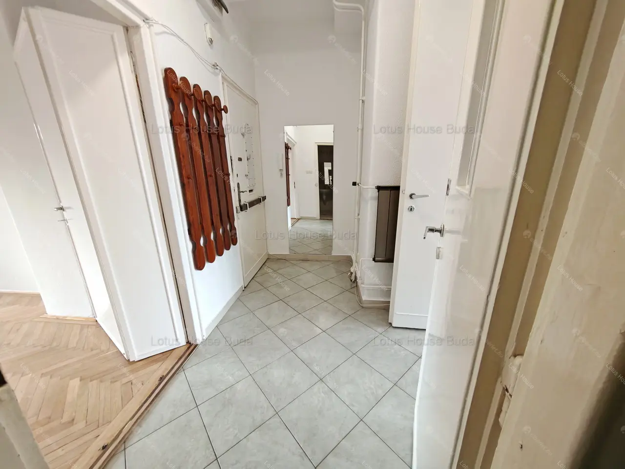 Kiadó albérlet 260000 Ft/hó áron: Budapest, XII. kerület  Magyar jakobinusok tere. Mérete: 54 nm, 2 szobás | Alberlet.hu - 6677358