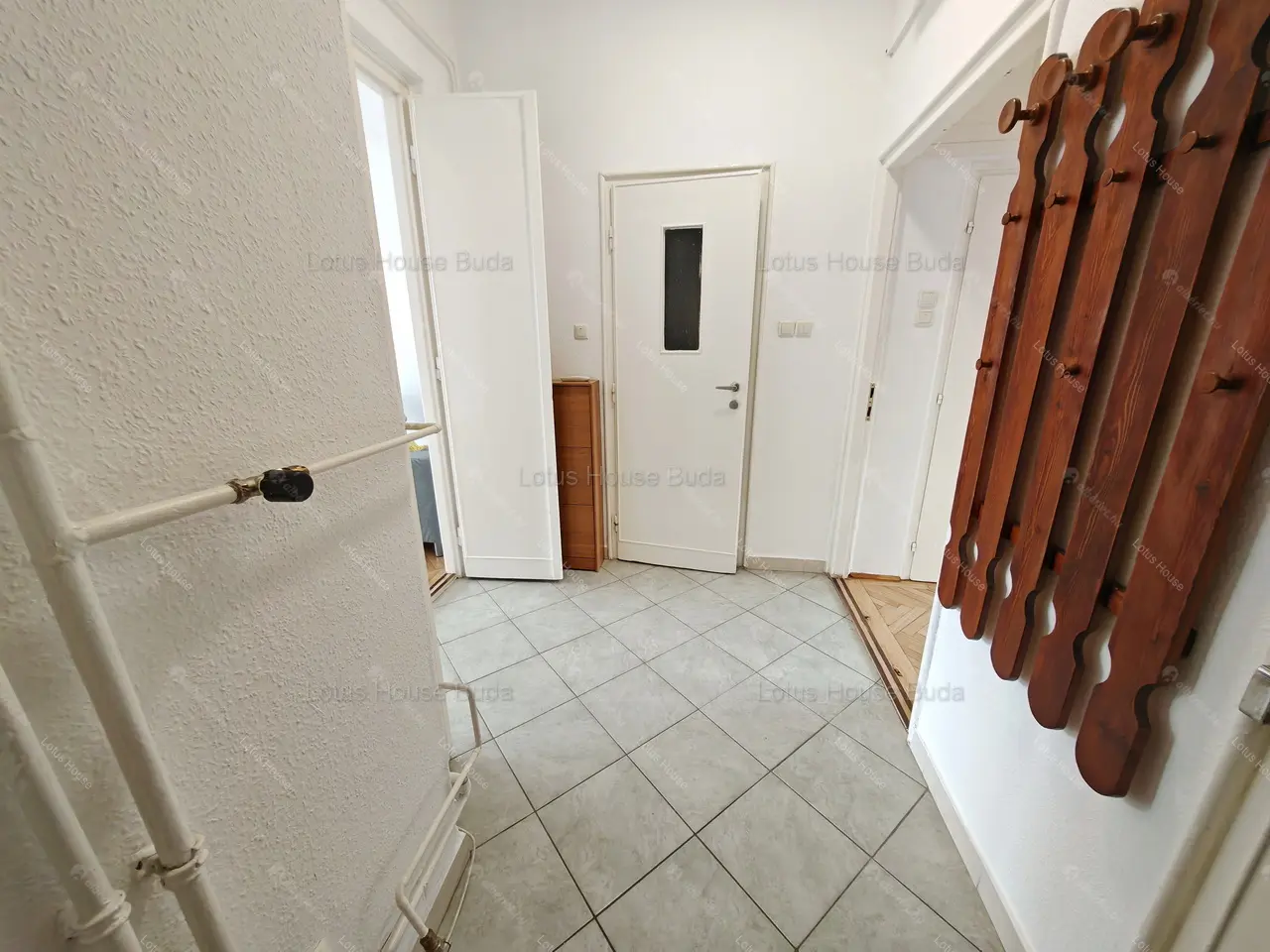 Kiadó albérlet 260000 Ft/hó áron: Budapest, XII. kerület  Magyar jakobinusok tere. Mérete: 54 nm, 2 szobás | Alberlet.hu - 6677359