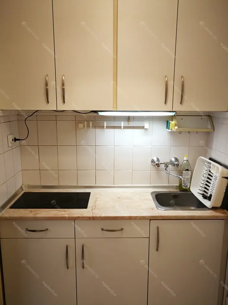 Kiadó albérlet 190000 Ft/hó áron: Budapest, XII. kerület  Maros utca. Mérete: 28 nm, 1 szobás | Alberlet.hu - 5261073