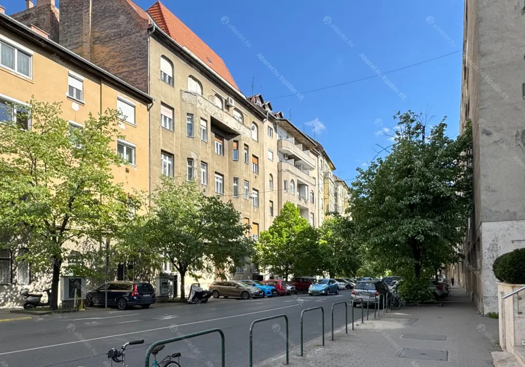 Kiadó albérlet 200000 Ft/hó áron: Budapest, XII. kerület  Maros utca. Mérete: 31 nm, 1 szobás | Alberlet.hu - 6704307