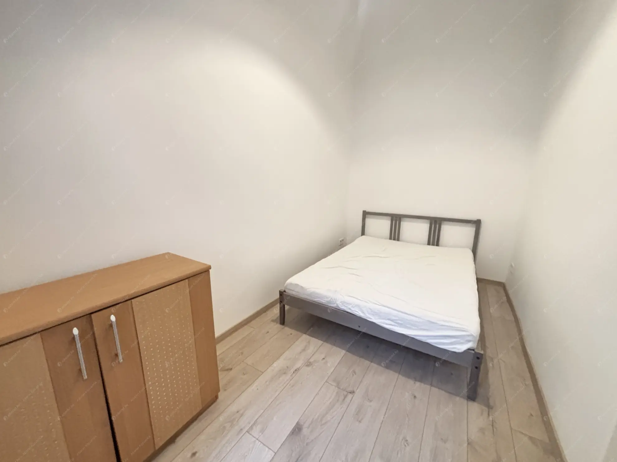 Kiadó albérlet 250000 Ft/hó áron: Budapest, XII. kerület  Maros utca. Mérete: 59 nm, 1 szobás | Alberlet.hu - 6624833