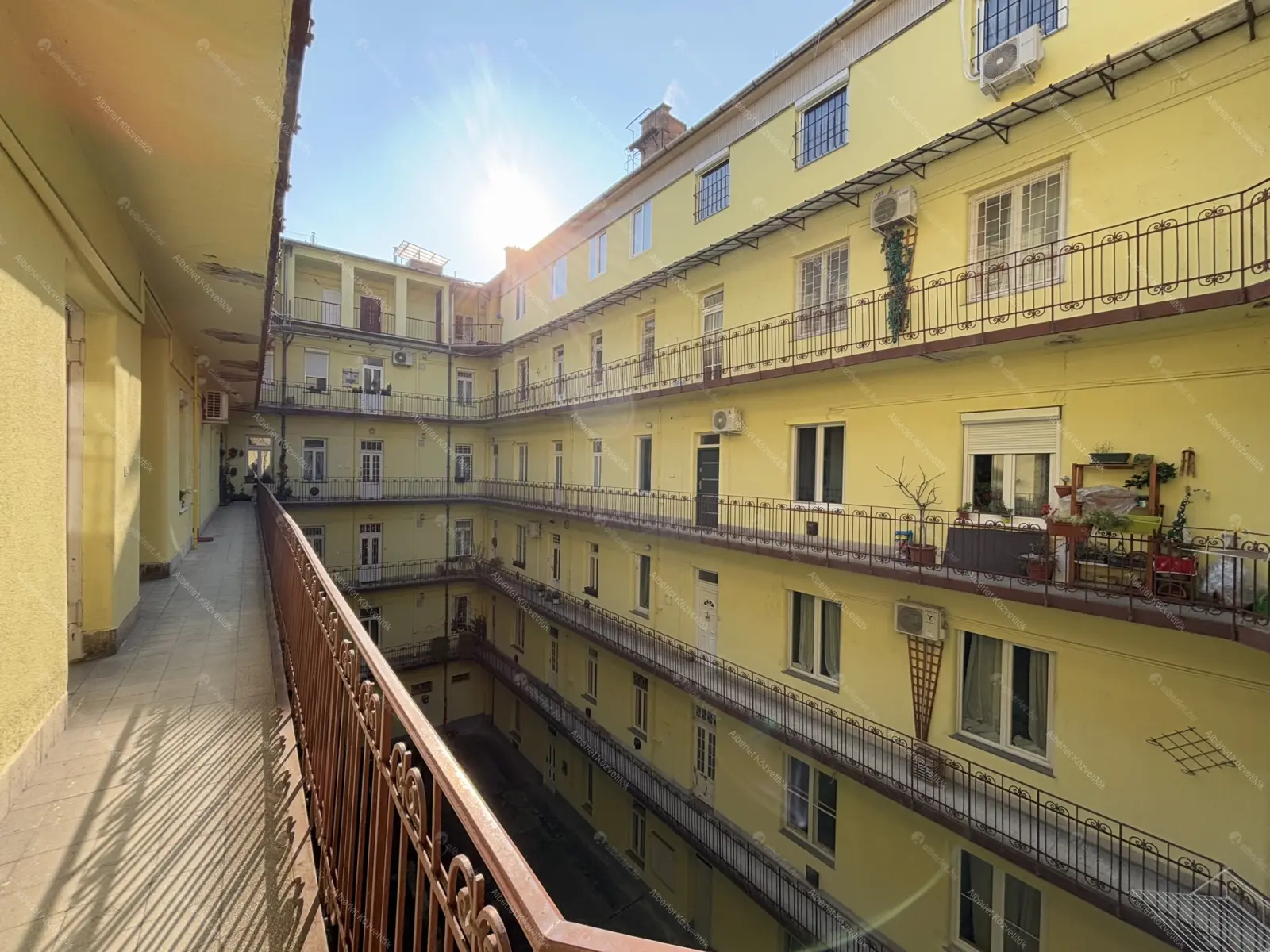 Kiadó albérlet 250000 Ft/hó áron: Budapest, XII. kerület  Márvány . Mérete: 48 nm, 2 szobás | Alberlet.hu - 6411258