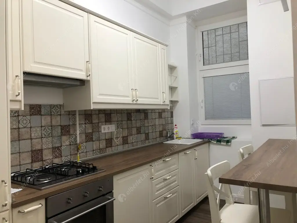 Kiadó albérlet 299000 Ft/hó áron: Budapest, XII. kerület  Márvány utca. Mérete: 92 nm, 3 szobás | Alberlet.hu - 6617027