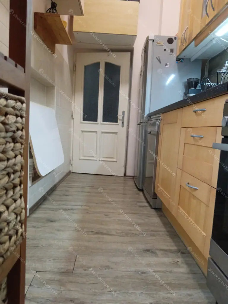 Kiadó albérlet 280000 Ft/hó áron: Budapest, XII. kerület  Melinda út. Mérete: 50 nm, 2 szobás | Alberlet.hu - 6654126