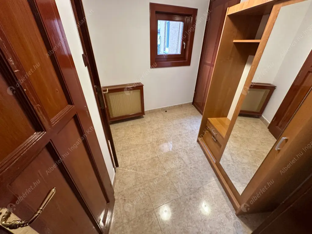 Kiadó albérlet 450000 Ft/hó áron: Budapest, XII. kerület  Nagysalló utca. Mérete: 96 nm, 3 szobás | Alberlet.hu - 6587384