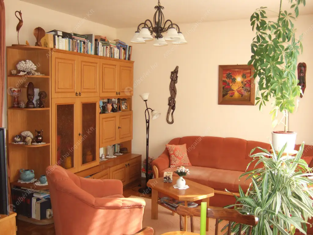 Kiadó albérlet 285000 Ft/hó áron: Budapest, XII. kerület  Nárcisz utca. Mérete: 63 nm, 2 szobás | Alberlet.hu - 6638306