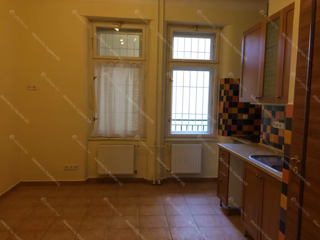 Kiadó albérlet 350000 Ft/hó áron: Budapest, XII. kerület  Németvölgyi út. Mérete: 76 nm, 3 szobás | Alberlet.hu - 6645766