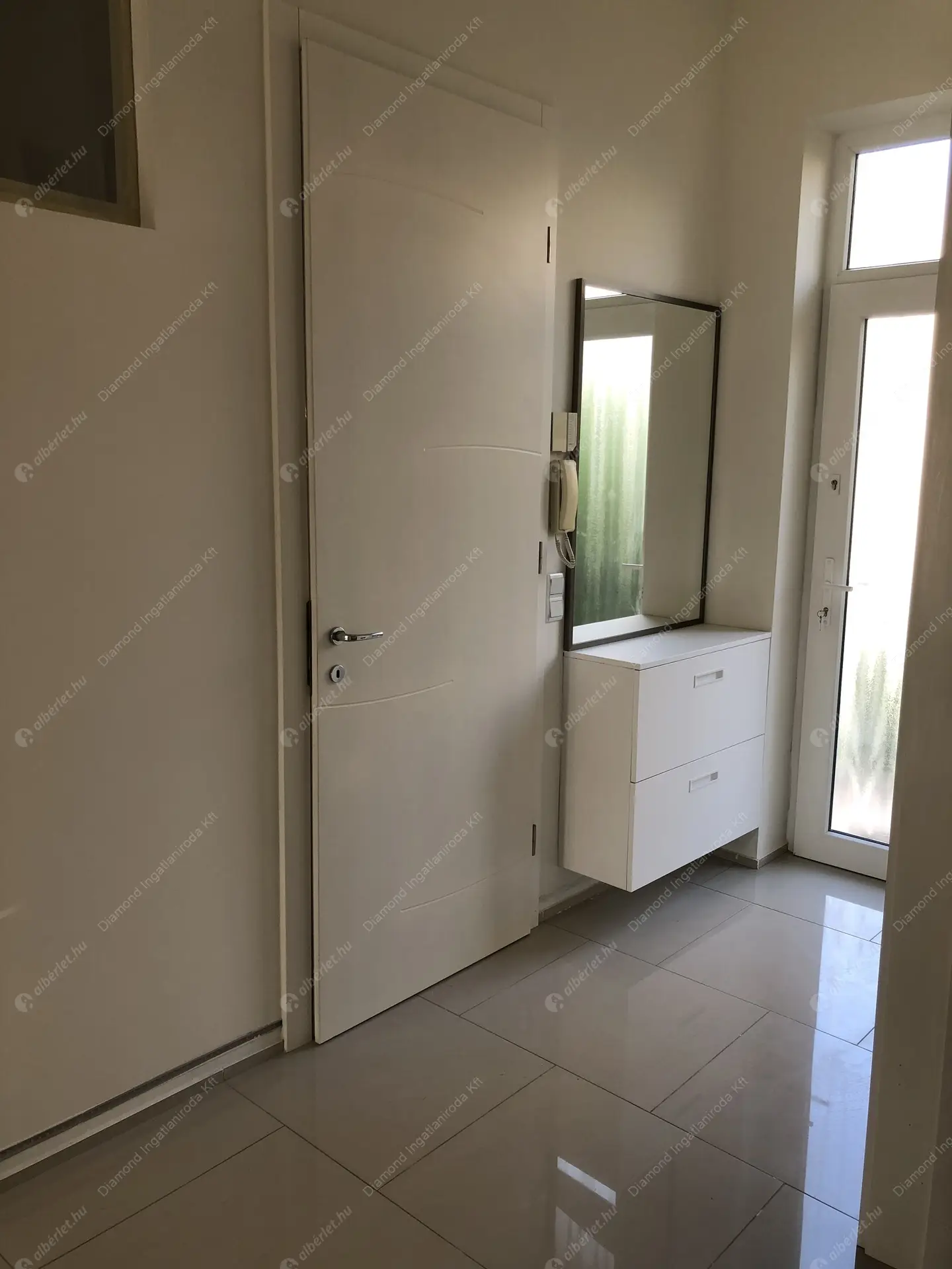 Kiadó albérlet 500000 Ft/hó áron: Budapest, XII. kerület  Németvölgyi út. Mérete: 90 nm, 2 szobás | Alberlet.hu - 6477614