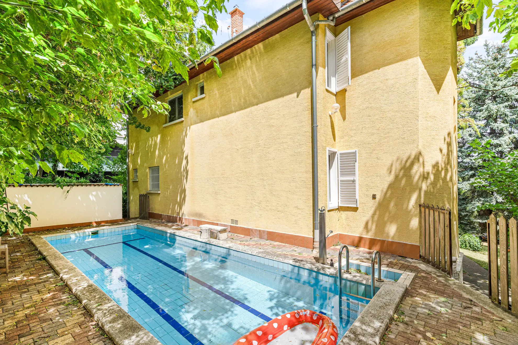 Kiadó albérlet 1235000 Ft/hó áron: Budapest, XII. kerület  Nógrádi utca. Mérete: 220 nm, 6 szobás | Alberlet.hu - 6627405