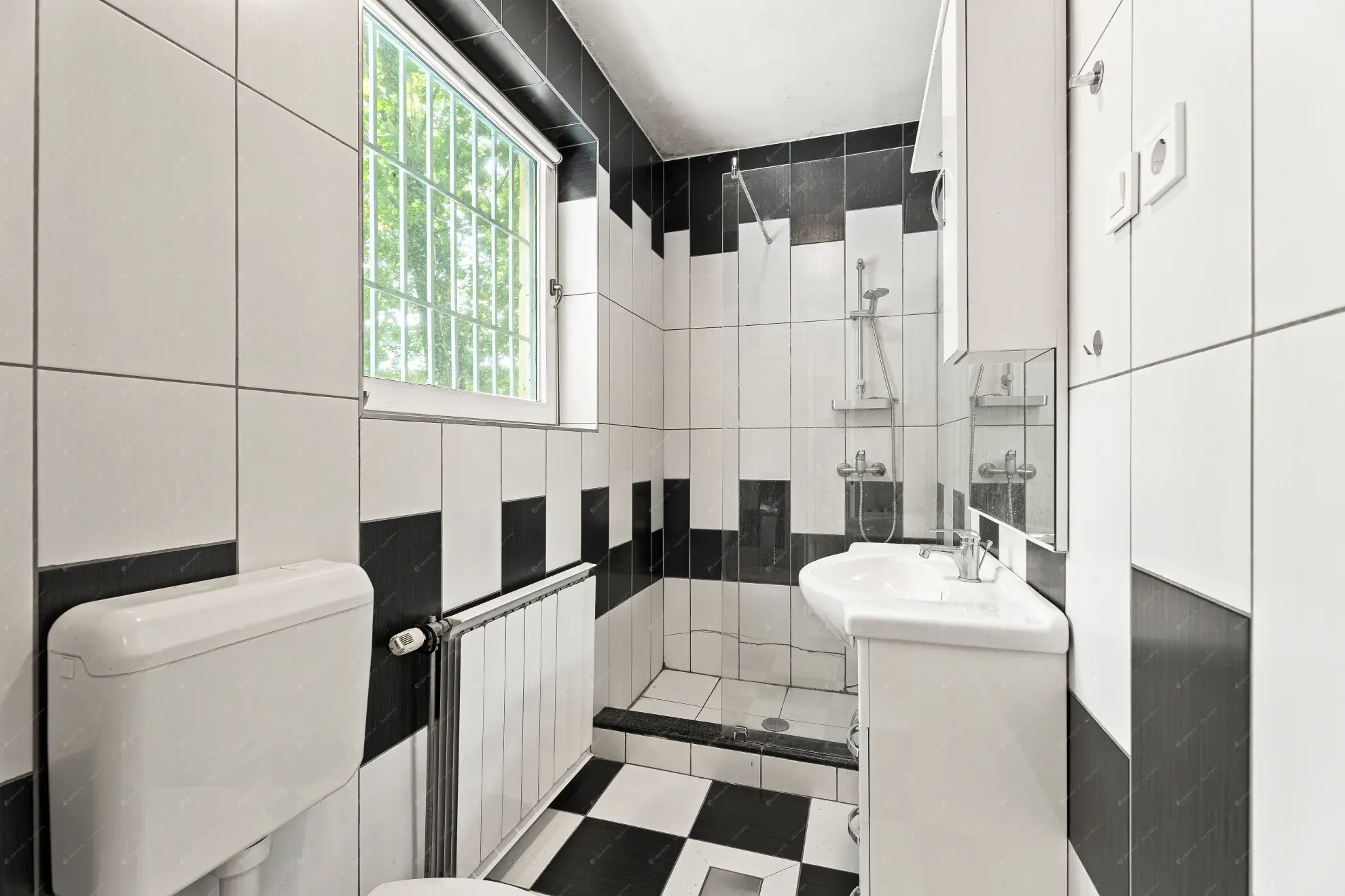 Kiadó albérlet 1235000 Ft/hó áron: Budapest, XII. kerület  Nógrádi utca. Mérete: 220 nm, 6 szobás | Alberlet.hu - 6627412