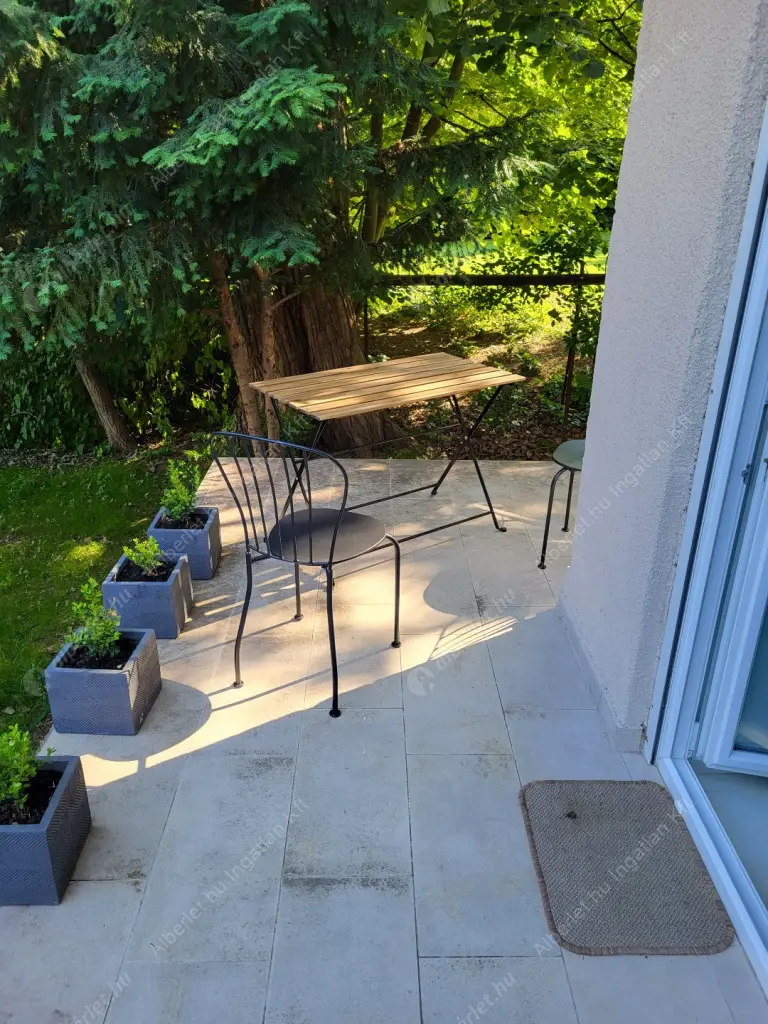 Kiadó albérlet 460000 Ft/hó áron: Budapest, XII. kerület  Orbánhegyi út. Mérete: 68 nm, 2 szobás | Alberlet.hu - 6586003