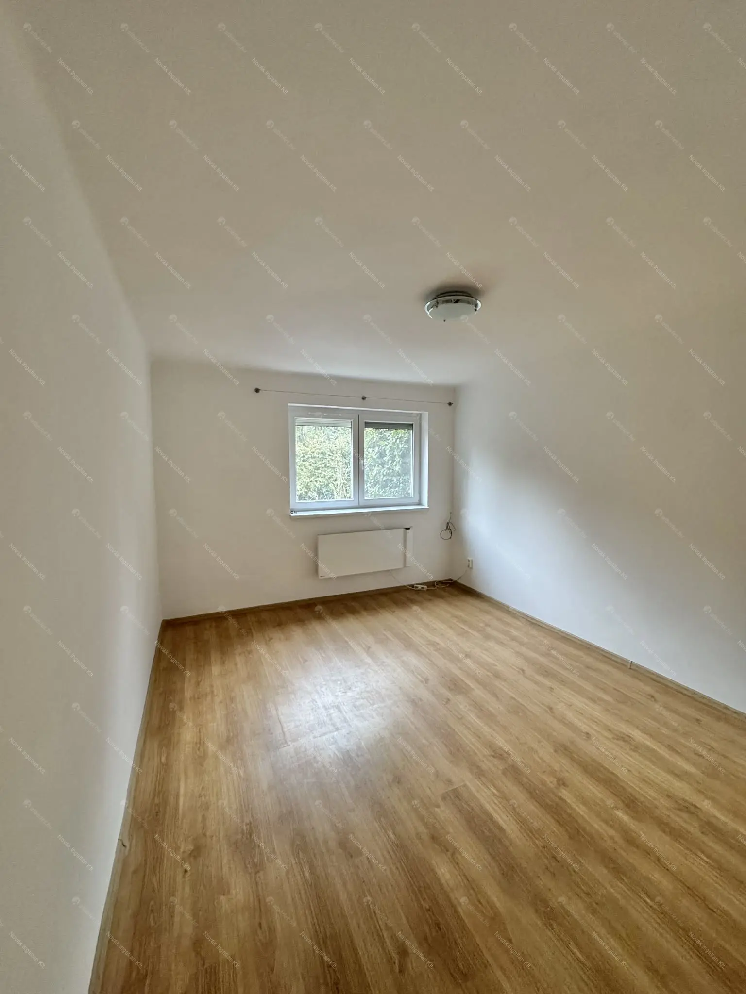 Kiadó albérlet 200000 Ft/hó áron: Budapest, XII. kerület  Pagony utca. Mérete: 37 nm, 1 szobás | Alberlet.hu - 6648225