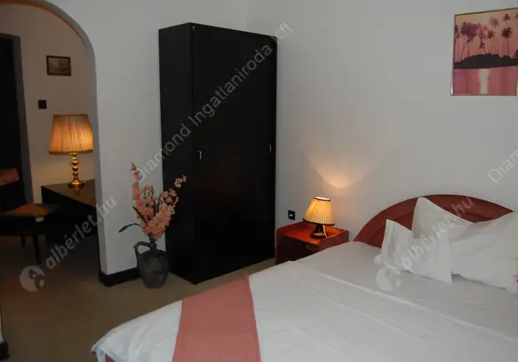 Kiadó albérlet 130000 Ft/hó áron: Budapest, XII. kerület  Rácz Aladár út. Mérete: 28 nm, 1 szobás | Alberlet.hu - 3173412