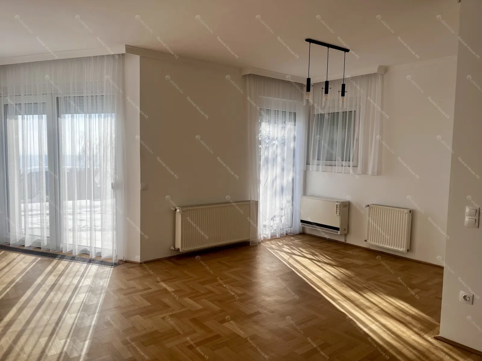 Kiadó albérlet 671000 Ft/hó áron: Budapest, XII. kerület  Rácz Aladár utca. Mérete: 118 nm, 3 szobás | Alberlet.hu - 6683424