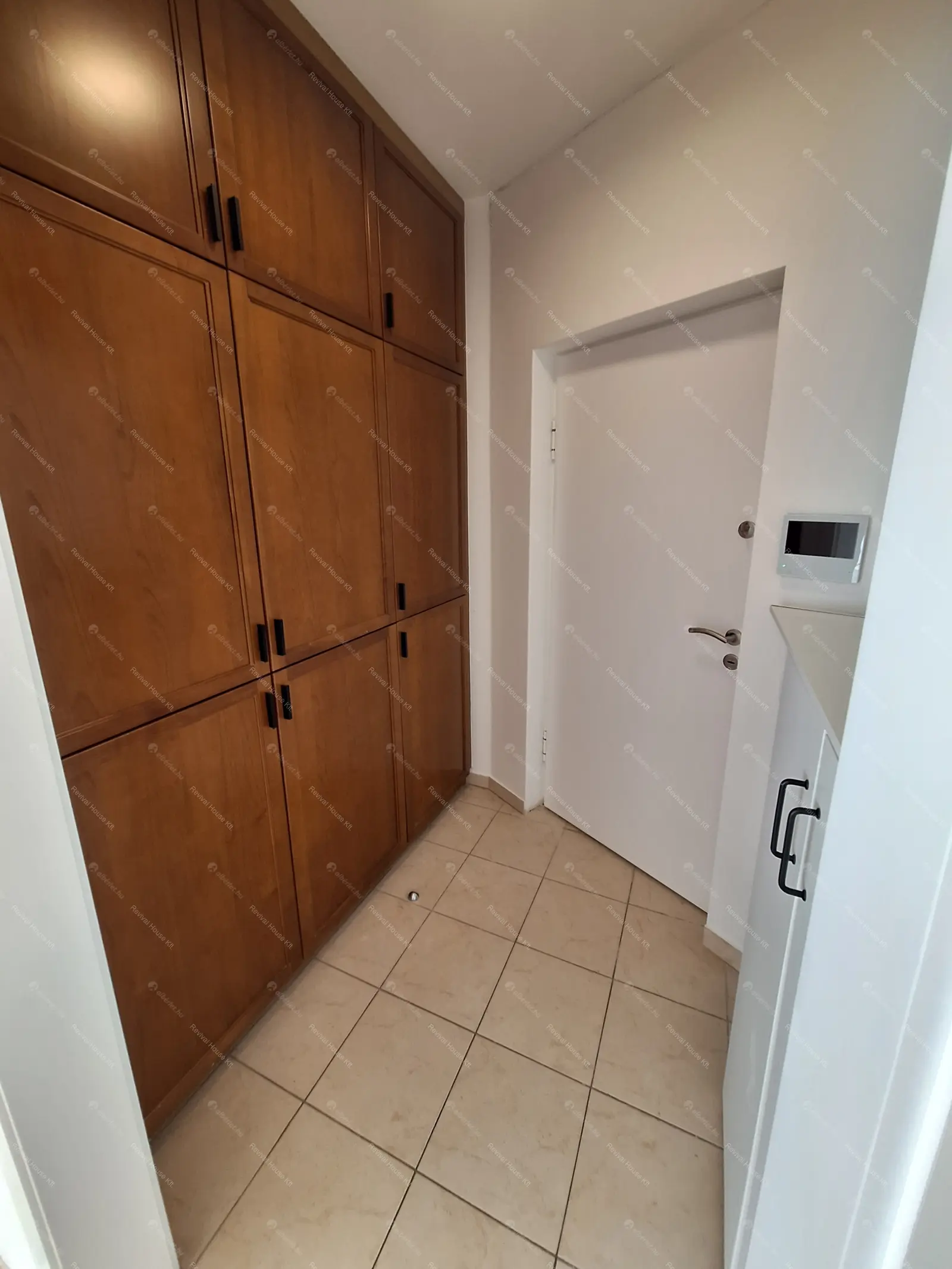 Kiadó albérlet 547000 Ft/hó áron: Budapest, XII. kerület  Rácz Aladár utca. Mérete: 118 nm, 3 szobás | Alberlet.hu - 6707012