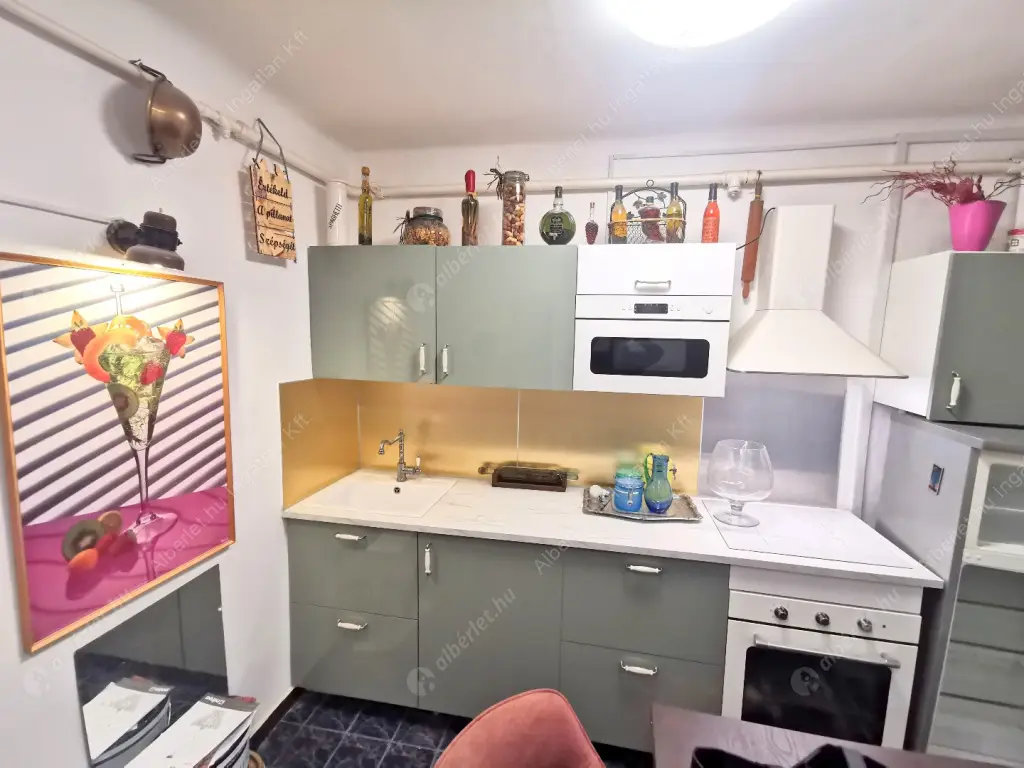 Kiadó albérlet 240000 Ft/hó áron: Budapest, XII. kerület  Ráth György utca. Mérete: 55 nm, 2 szobás | Alberlet.hu - 6562444