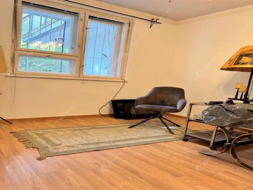 Kiadó albérlet 240000 Ft/hó áron: Budapest, XII. kerület  Ráth György utca. Mérete: 55 nm, 2 szobás | Alberlet.hu - 6562454