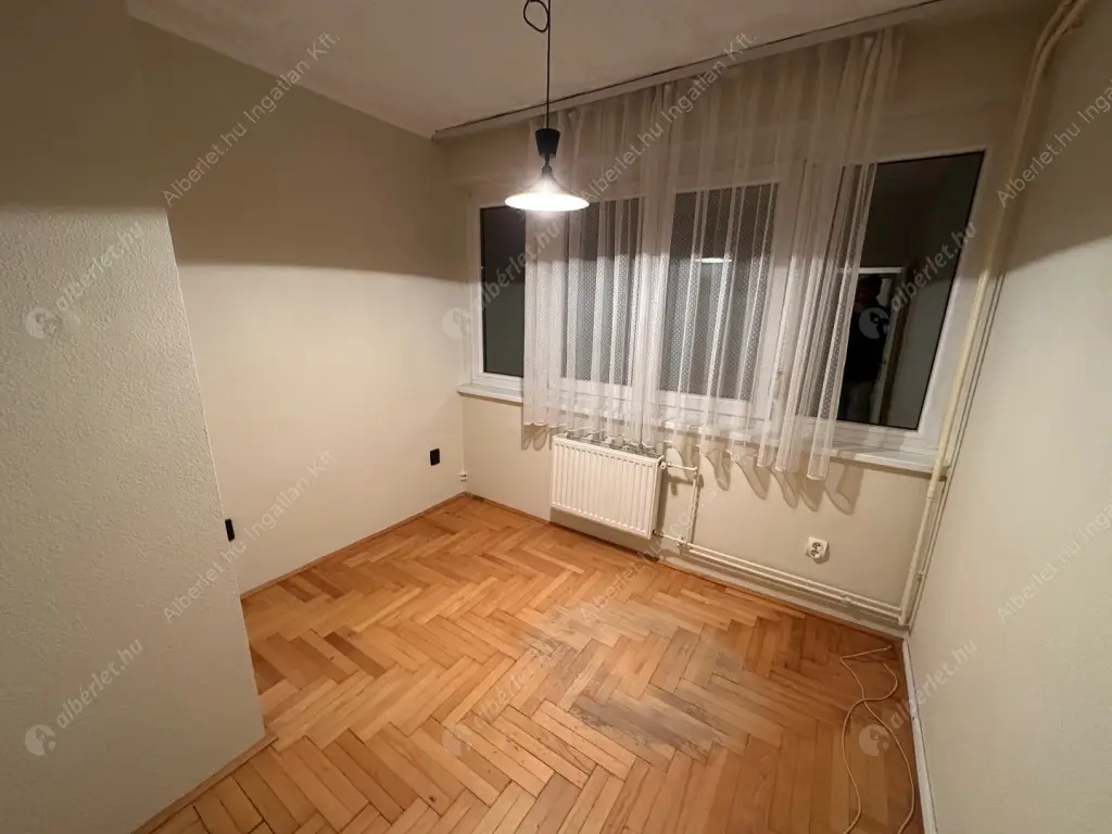 Kiadó albérlet 350000 Ft/hó áron: Budapest, XII. kerület  Szamóca utca. Mérete: 80 nm, 2 szobás | Alberlet.hu - 6626408