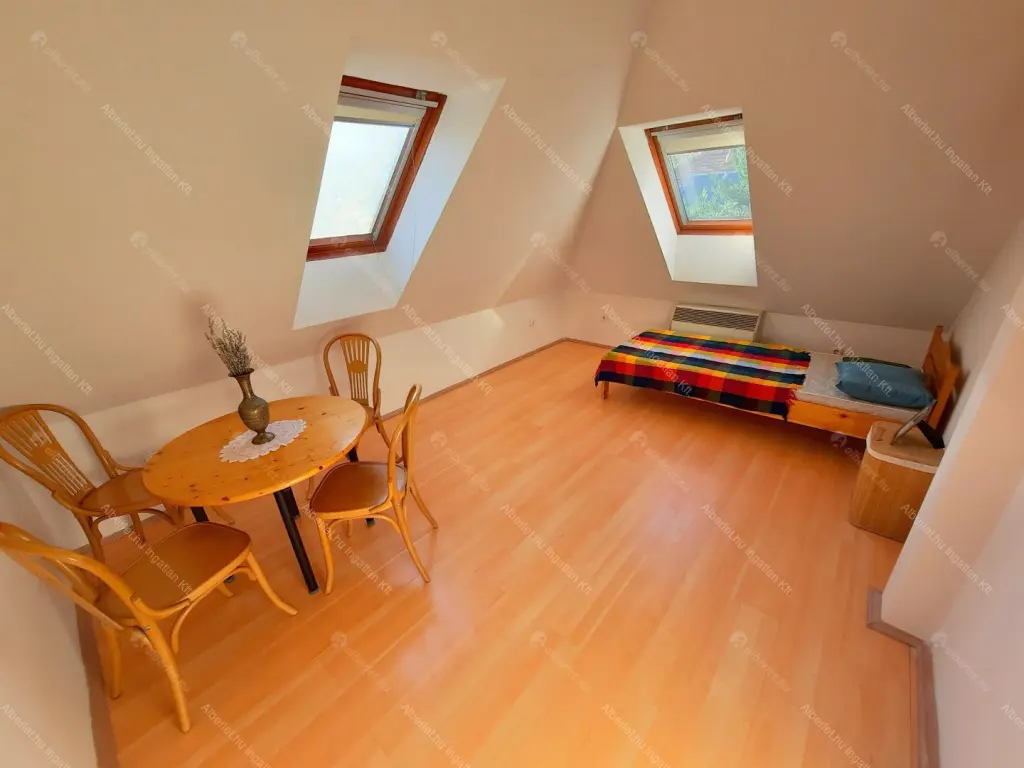 Kiadó albérlet 1000000 Ft/hó áron: Budapest, XII. kerület  Szendi utca. Mérete: 233 nm, 5 szobás | Alberlet.hu - 6692629