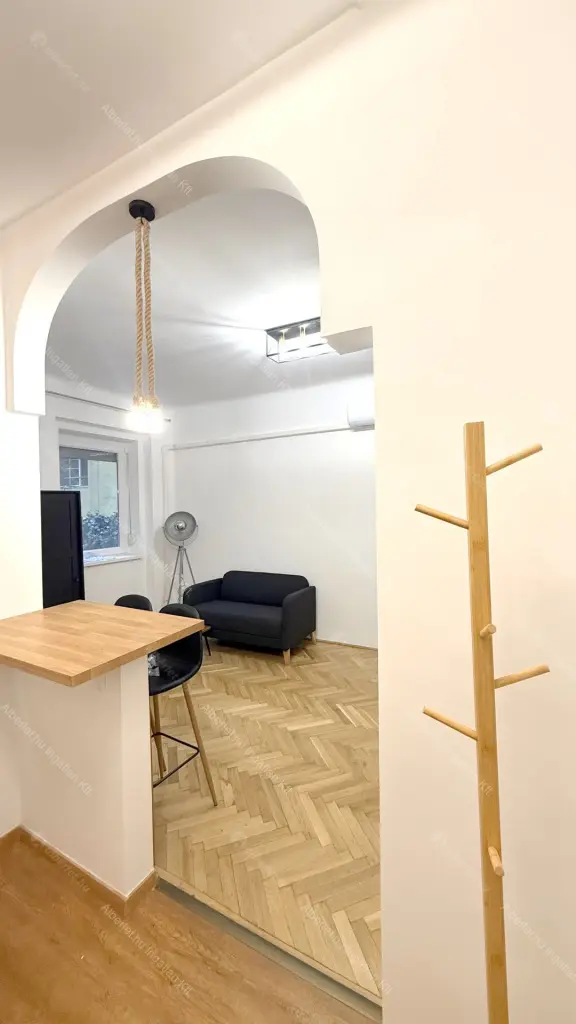 Kiadó albérlet 200000 Ft/hó áron: Budapest, XII. kerület  Tartsay Vilmos utca. Mérete: 30 nm, 1 szobás | Alberlet.hu - 6652553