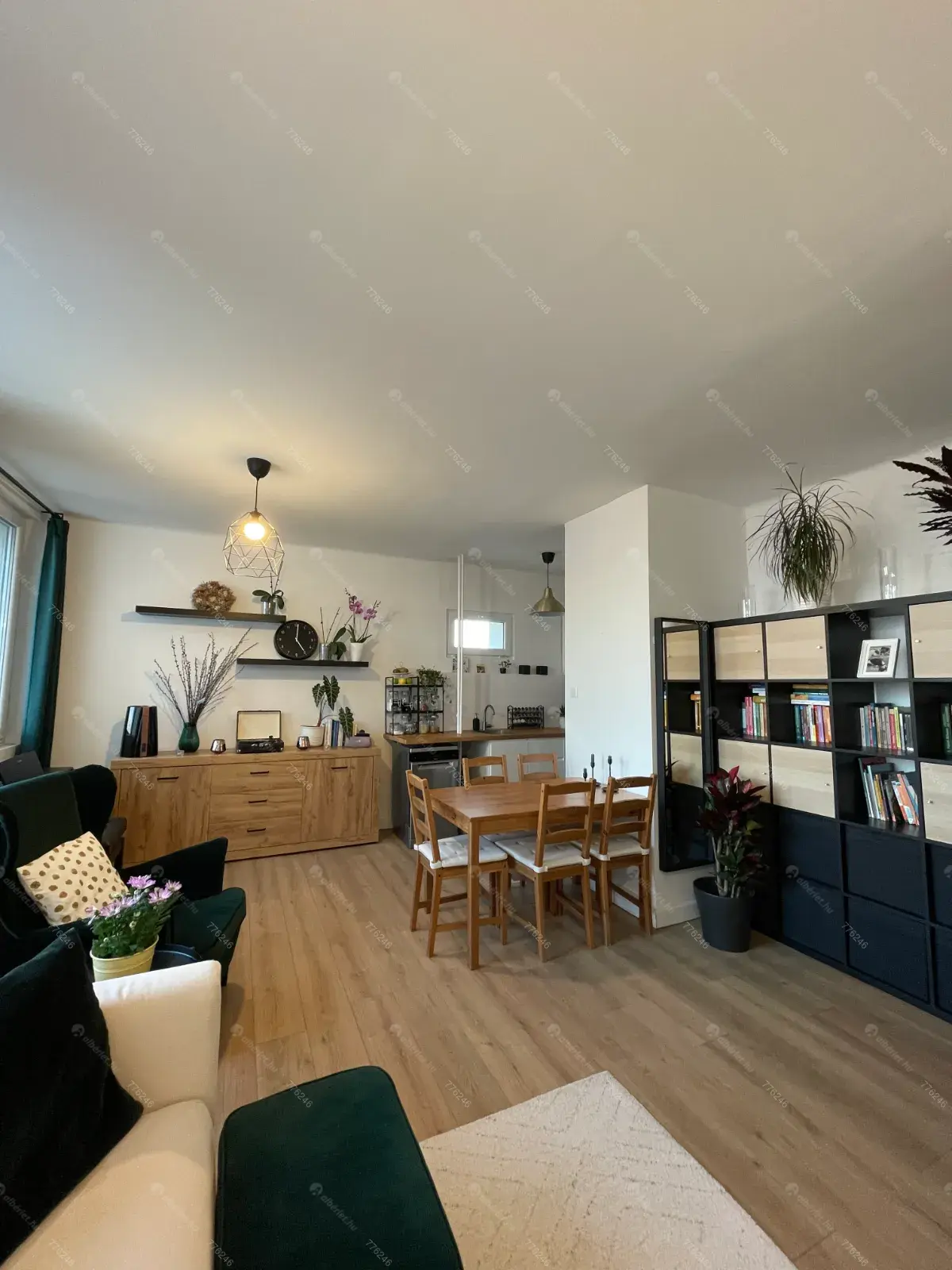 Kiadó albérlet 350000 Ft/hó áron: Budapest, XII. kerület  Thomán István utca. Mérete: 68 nm, 2 szobás | Alberlet.hu - 6683372