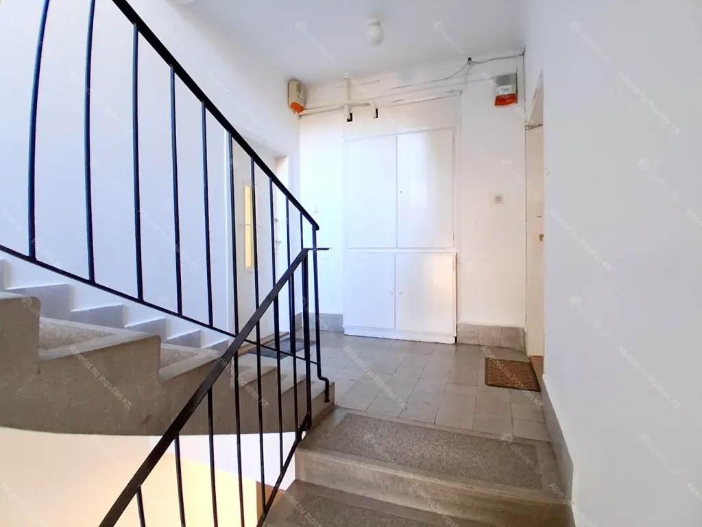 Kiadó albérlet 270000 Ft/hó áron: Budapest, XII. kerület  Tusnádi köz. Mérete: 60 nm, 2 szobás | Alberlet.hu - 6664589