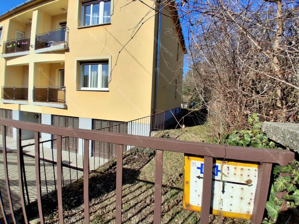 Kiadó albérlet 270000 Ft/hó áron: Budapest, XII. kerület  Tusnádi köz. Mérete: 60 nm, 2 szobás | Alberlet.hu - 6664590