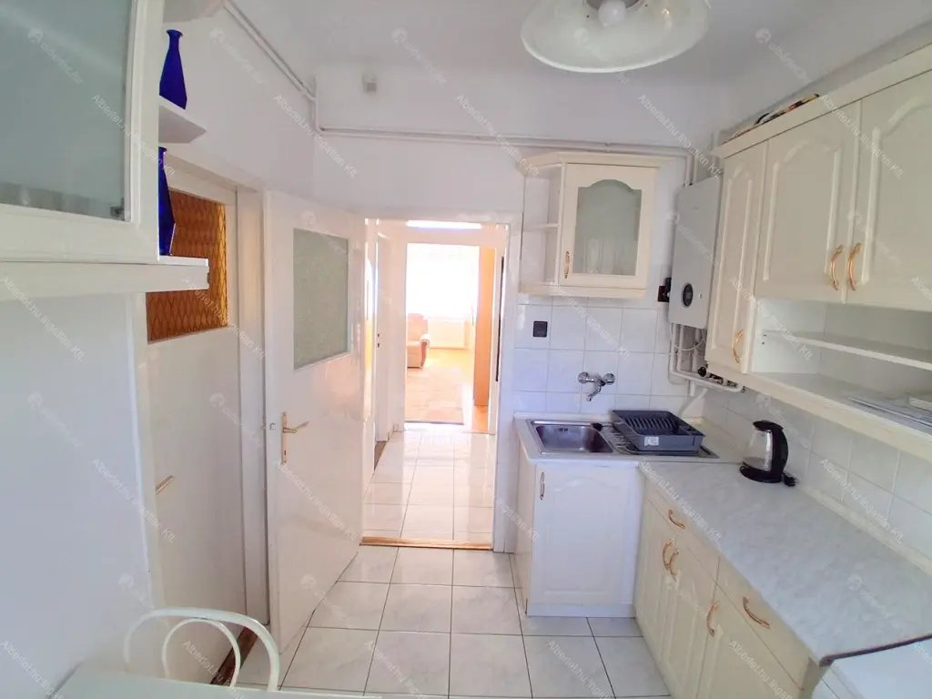 Kiadó albérlet 270000 Ft/hó áron: Budapest, XII. kerület  Tusnádi köz. Mérete: 60 nm, 2 szobás | Alberlet.hu - 6670313