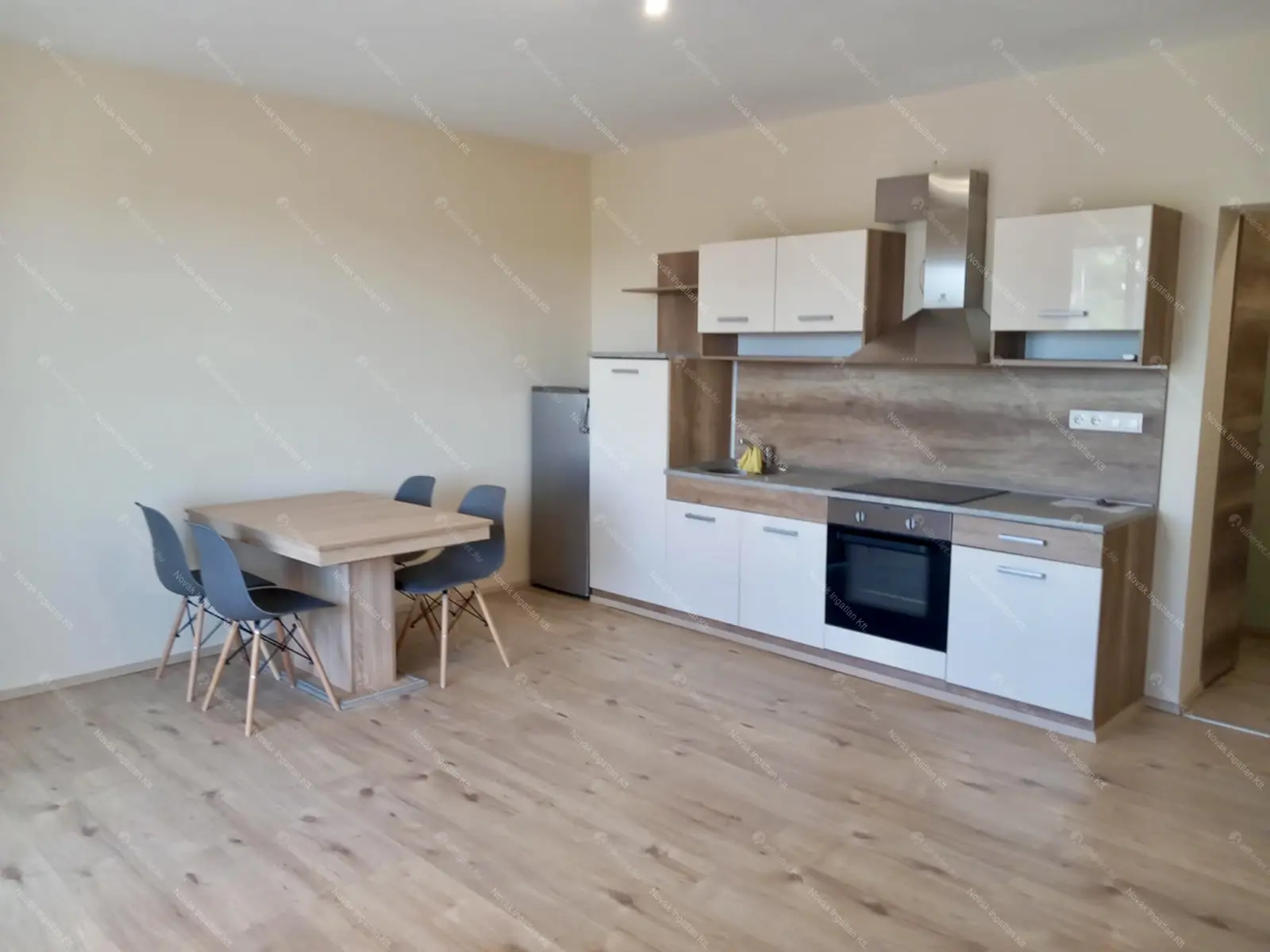 Kiadó albérlet 290000 Ft/hó áron: Budapest, XII. kerület  Tusnádi utca. Mérete: 60 nm, 3 szobás | Alberlet.hu - 6661093