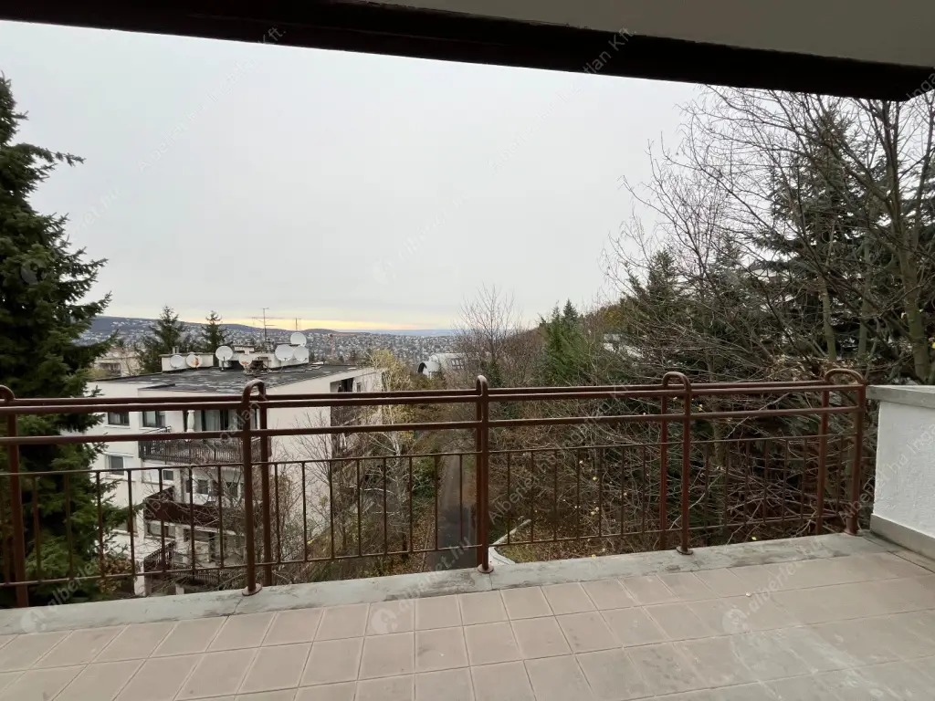 Kiadó albérlet 650000 Ft/hó áron: Budapest, XII. kerület  Városkúti út. Mérete: 100 nm, 4 szobás | Alberlet.hu - 6612486