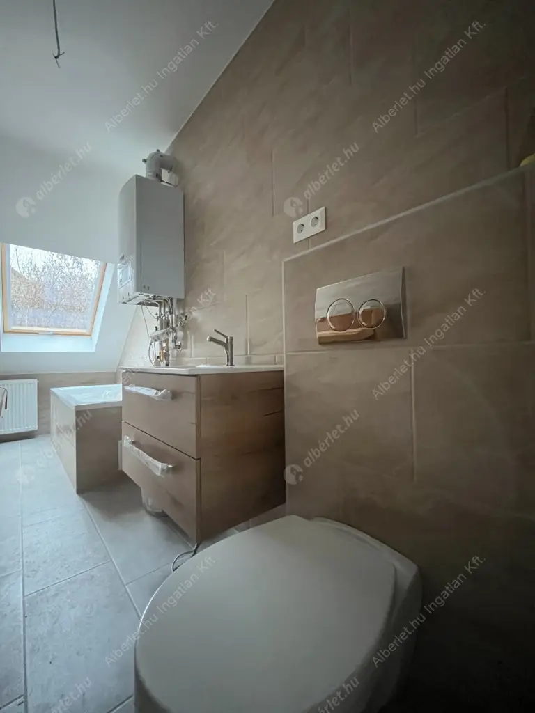 Kiadó albérlet 650000 Ft/hó áron: Budapest, XII. kerület  Városkúti út. Mérete: 100 nm, 4 szobás | Alberlet.hu - 6612497