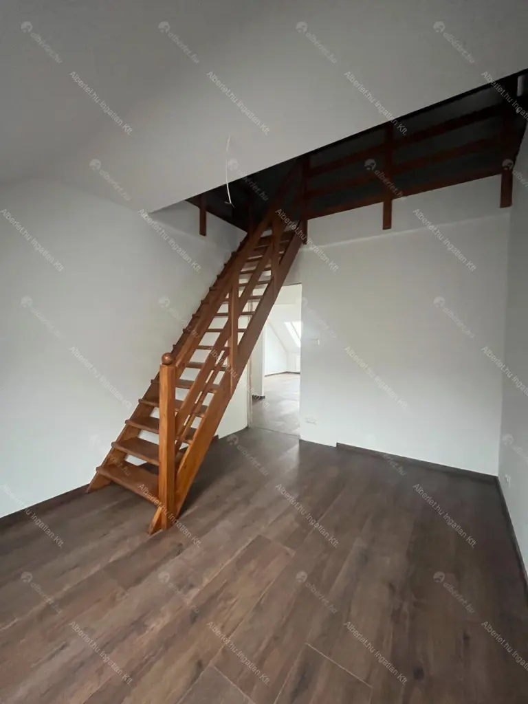 Kiadó albérlet 650000 Ft/hó áron: Budapest, XII. kerület  Városkúti út. Mérete: 100 nm, 4 szobás | Alberlet.hu - 6671820