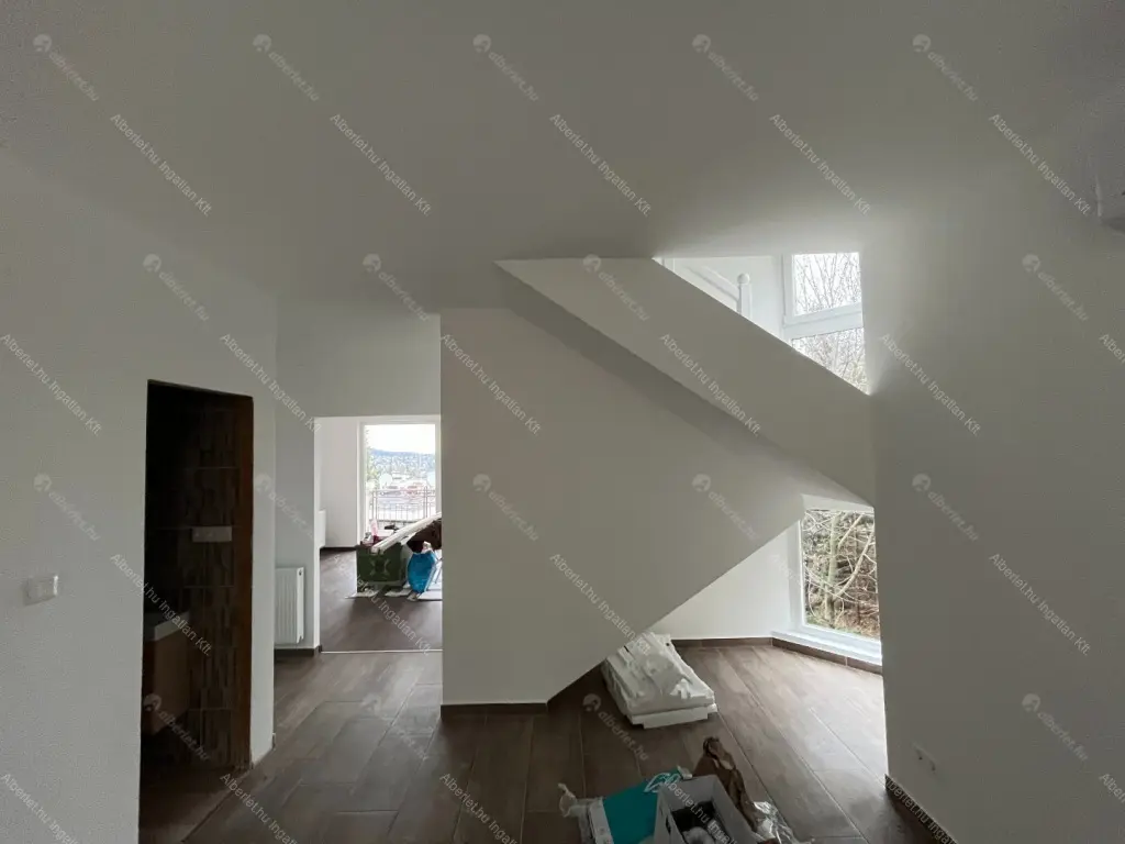 Kiadó albérlet 650000 Ft/hó áron: Budapest, XII. kerület  Városkúti út. Mérete: 100 nm, 4 szobás | Alberlet.hu - 6671823