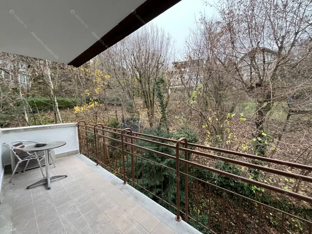 Kiadó albérlet 650000 Ft/hó áron: Budapest, XII. kerület  Városkúti út. Mérete: 100 nm, 4 szobás | Alberlet.hu - 6671828