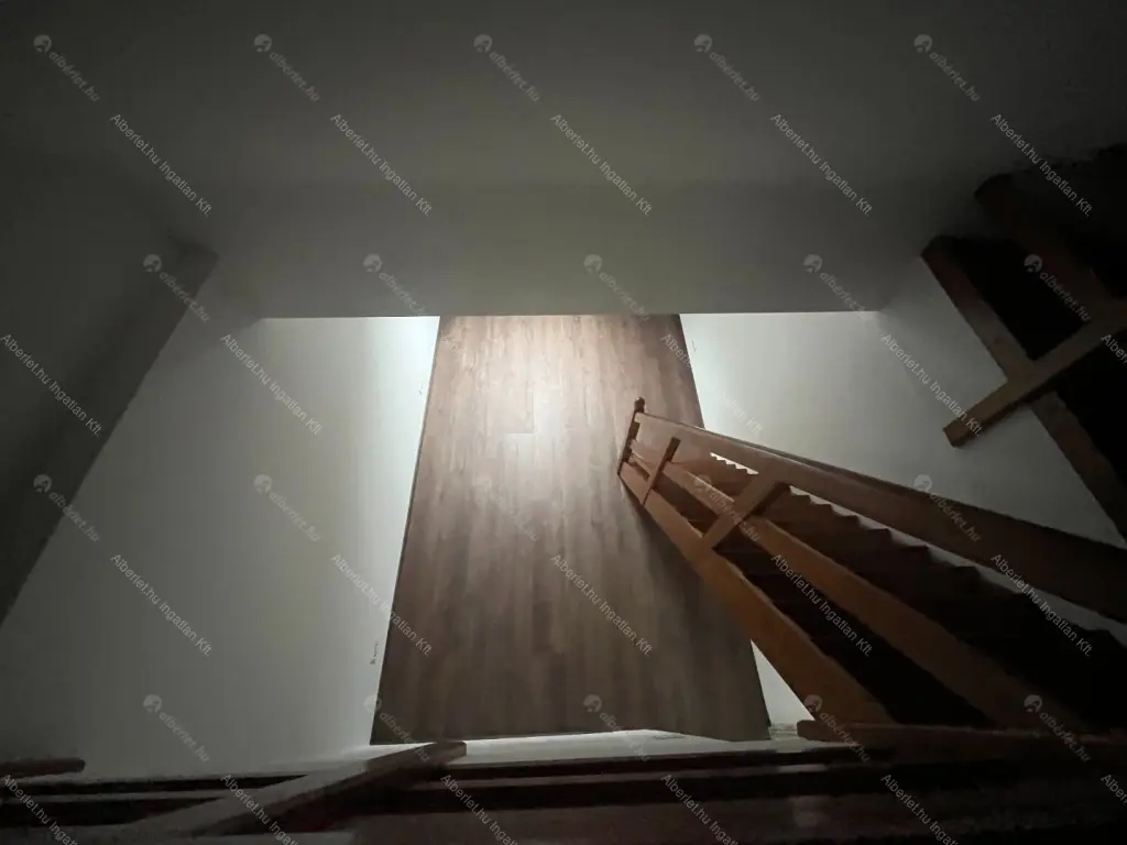 Kiadó albérlet 650000 Ft/hó áron: Budapest, XII. kerület  Városkúti út. Mérete: 100 nm, 4 szobás | Alberlet.hu - 6671832