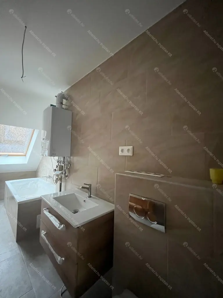 Kiadó albérlet 550000 Ft/hó áron: Budapest, XII. kerület  Városkúti út. Mérete: 100 nm, 4 szobás | Alberlet.hu - 6685131