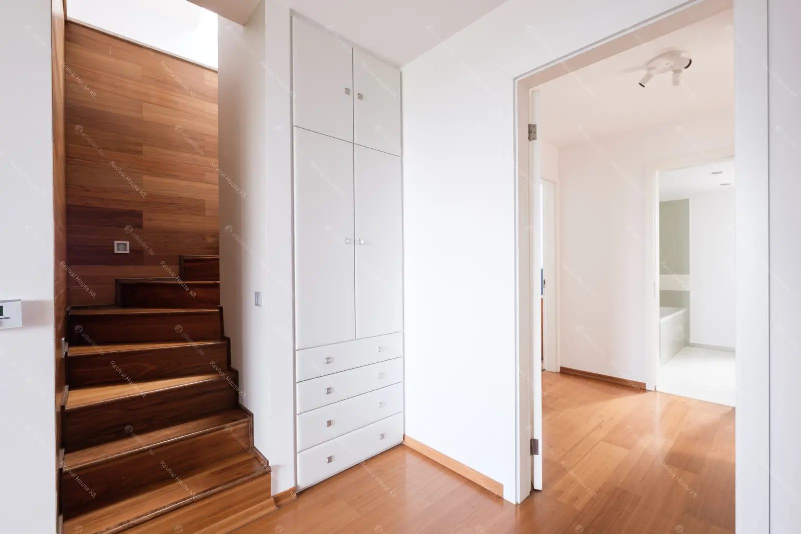 Kiadó albérlet 1050000 Ft/hó áron: Budapest, XII. kerület  Városkúti út. Mérete: 142 nm, 5 szobás | Alberlet.hu - 6112661