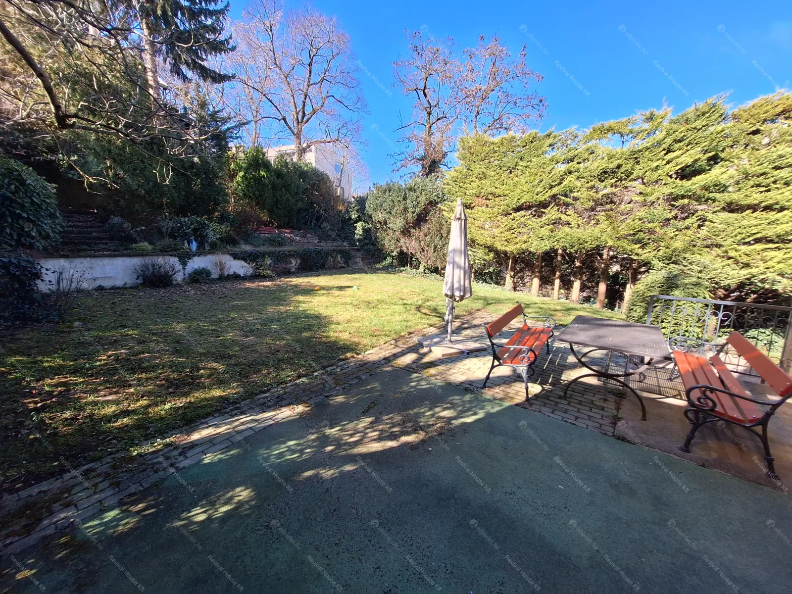 Kiadó albérlet 938000 Ft/hó áron: Budapest, XII. kerület  Városkúti út. Mérete: 240 nm, 5 szobás | Alberlet.hu - 6662810