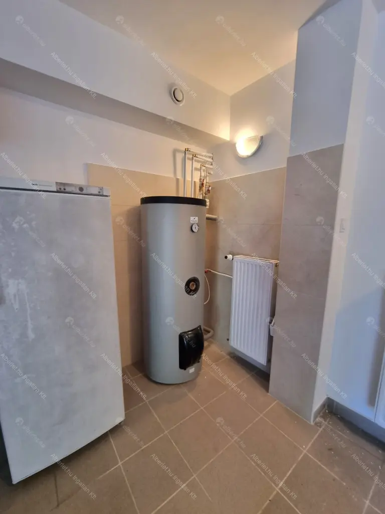 Kiadó albérlet 950000 Ft/hó áron: Budapest, XII. kerület  Városkúti út. Mérete: 240 nm, 5 szobás | Alberlet.hu - 6669939