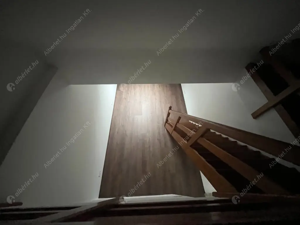 Kiadó albérlet 650000 Ft/hó áron: Budapest, XII. kerület  Városkúti út. Mérete: 99 nm, 4 szobás | Alberlet.hu - 6590060