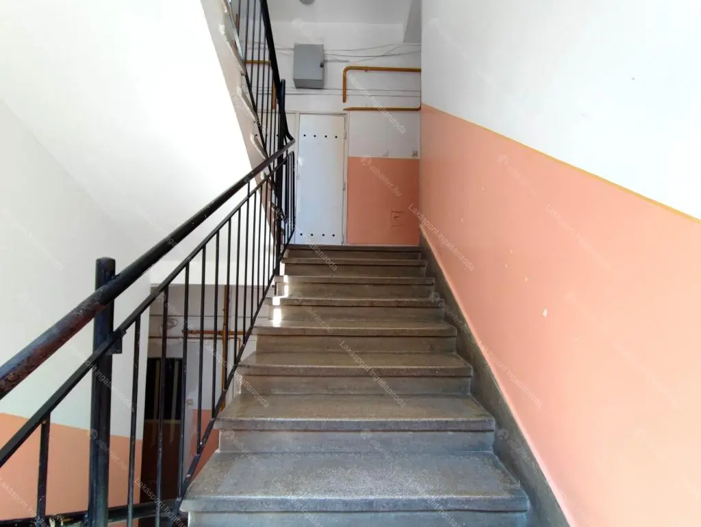 Kiadó albérlet 300000 Ft/hó áron: Budapest, XII. kerület  Városmajor utca. Mérete: 50 nm, 1 szobás | Alberlet.hu - 6650511