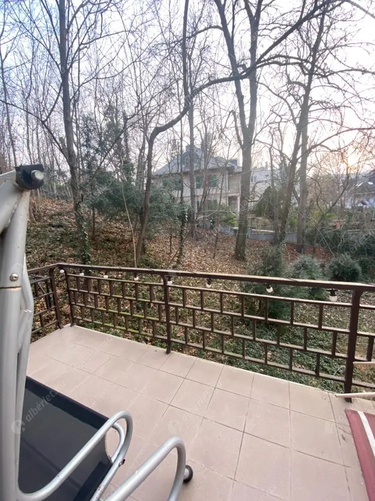 Kiadó albérlet 776000 Ft/hó áron: Budapest, XII. kerület  zugligeti út. Mérete: 128 nm, 2 szobás | Alberlet.hu - 6409884