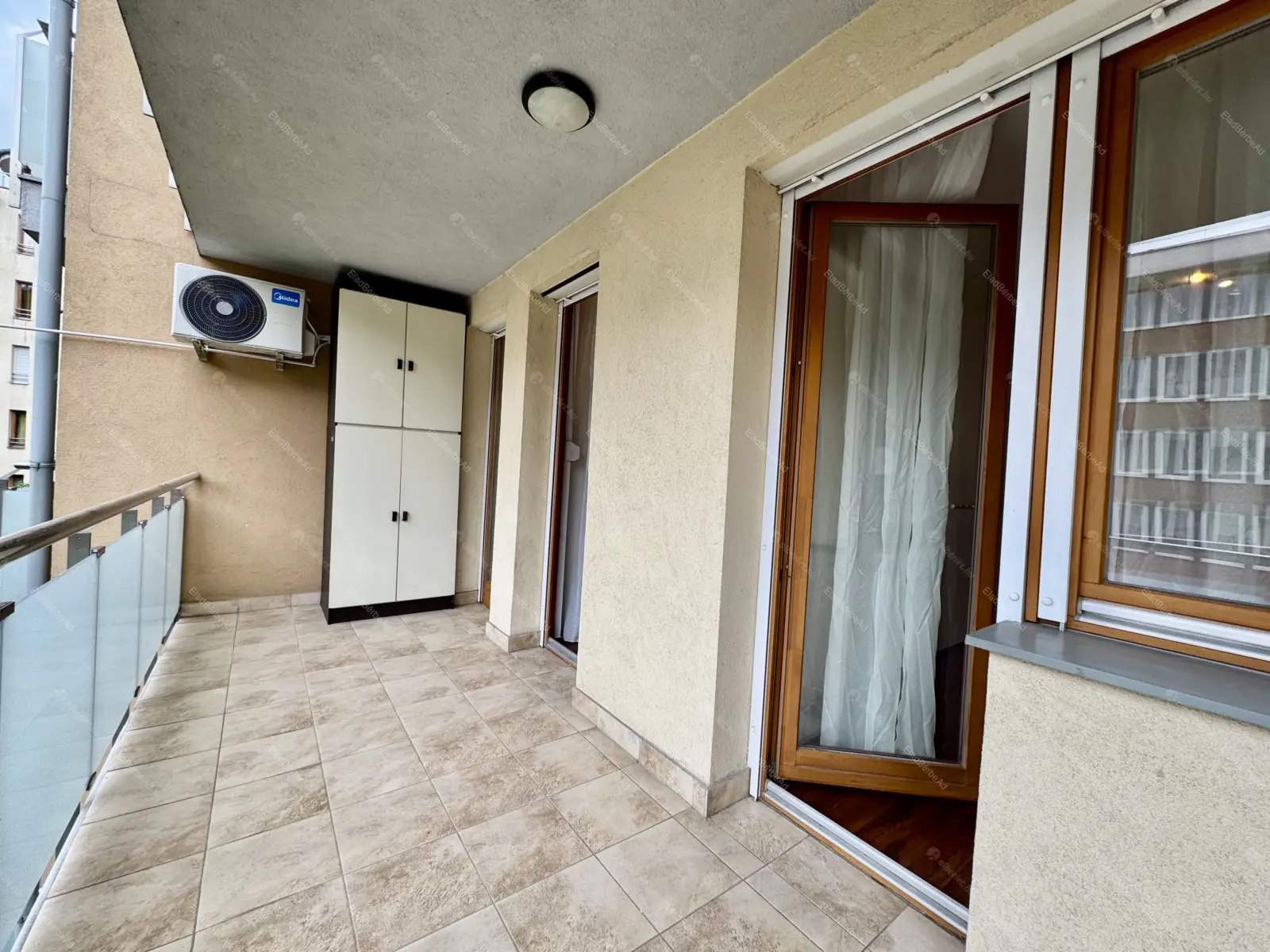 Kiadó albérlet 225000 Ft/hó áron: Budapest, XIII. kerület  Angyalföldi út. Mérete: 42 nm, 1 szobás | Alberlet.hu - 6704391