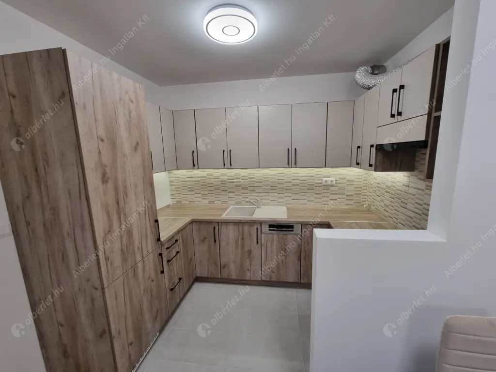 Kiadó albérlet 350000 Ft/hó áron: Budapest, XIII. kerület  Angyalföldi út. Mérete: 52 nm, 2 szobás | Alberlet.hu - 6606203