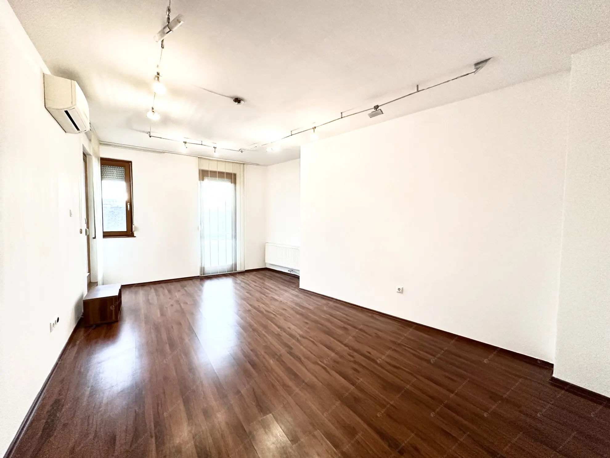 Kiadó albérlet 280000 Ft/hó áron: Budapest, XIII. kerület  Angyalföldi út. Mérete: 53 nm, 2 szobás | Alberlet.hu - 6582961