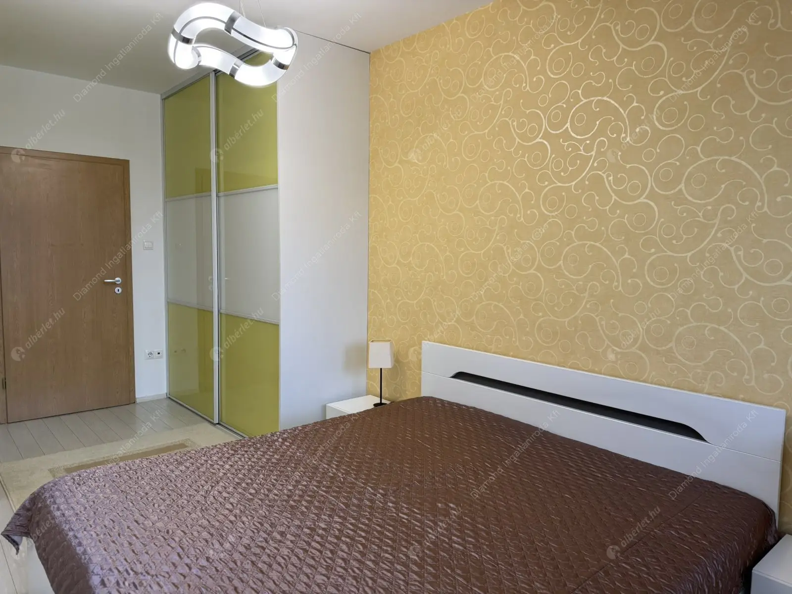 Kiadó albérlet 320000 Ft/hó áron: Budapest, XIII. kerület  Angyalföldi út. Mérete: 60 nm, 2 szobás | Alberlet.hu - 6598707