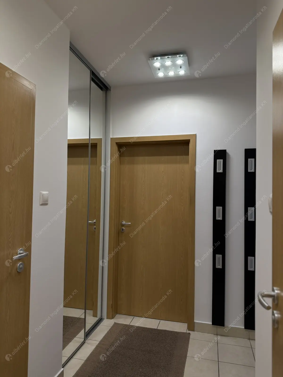 Kiadó albérlet 320000 Ft/hó áron: Budapest, XIII. kerület  Angyalföldi út. Mérete: 60 nm, 2 szobás | Alberlet.hu - 6598713